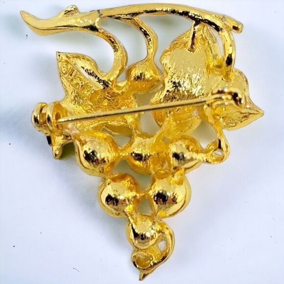 Lisner Leaf Grape Brooch Clustered Imitation White Pearls Gold Tone Finish Vtg - Picture 4 of 10